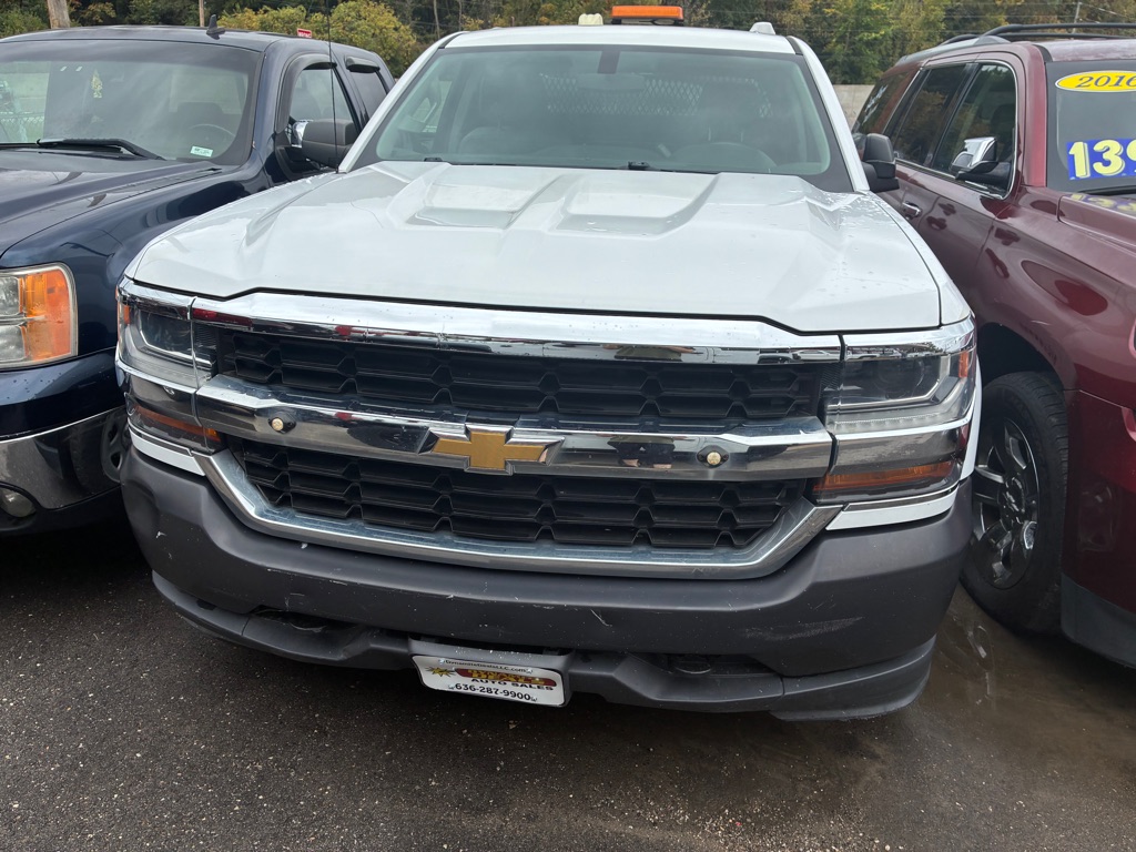 Photo 2 of this CHEVROLET SILVERADO 1500