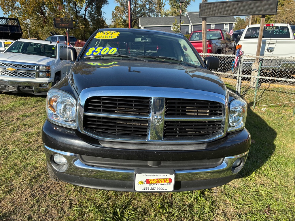 Photo 3 of this DODGE RAM 1500