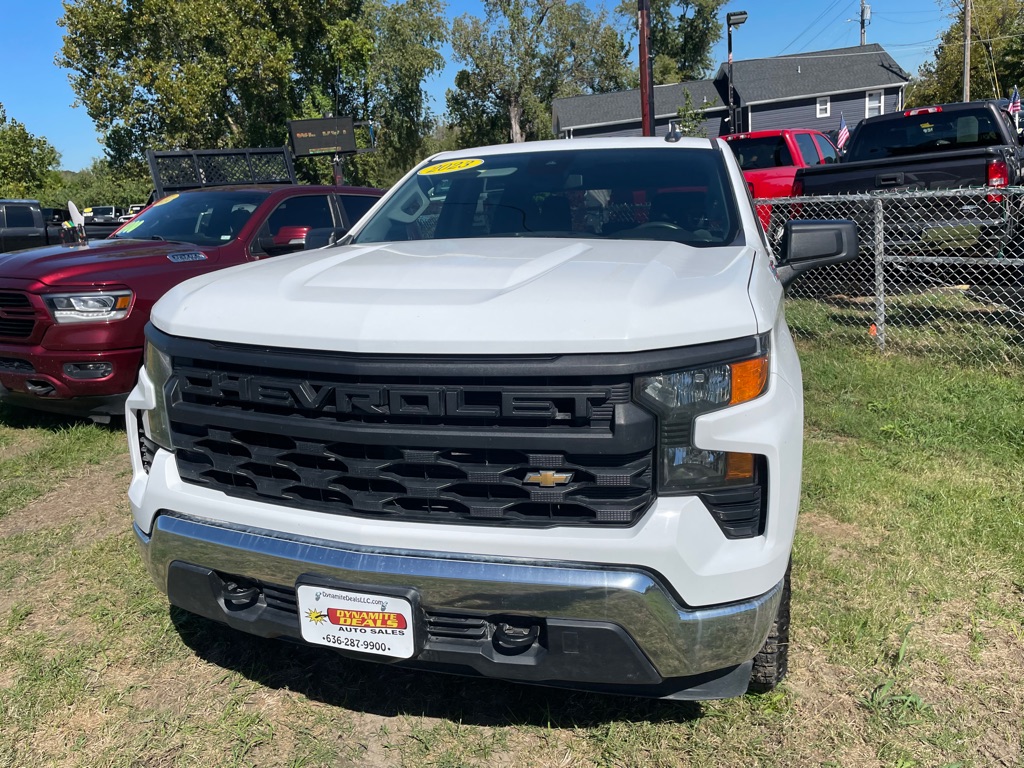 Photo 3 of this CHEVROLET SILVERADO 1500