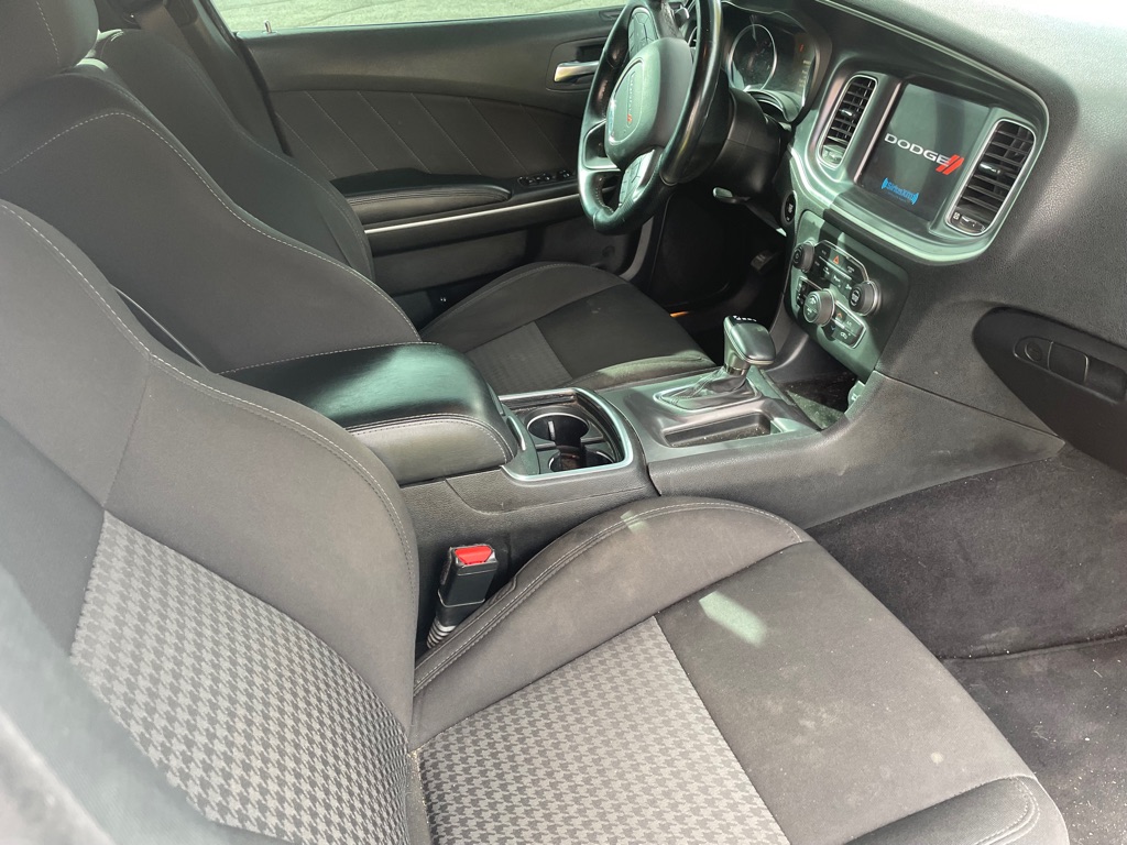 Photo 9 of this DODGE CHARGER