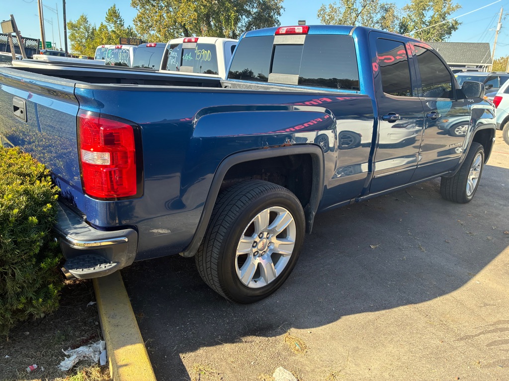 Photo 5 of this GMC SIERRA