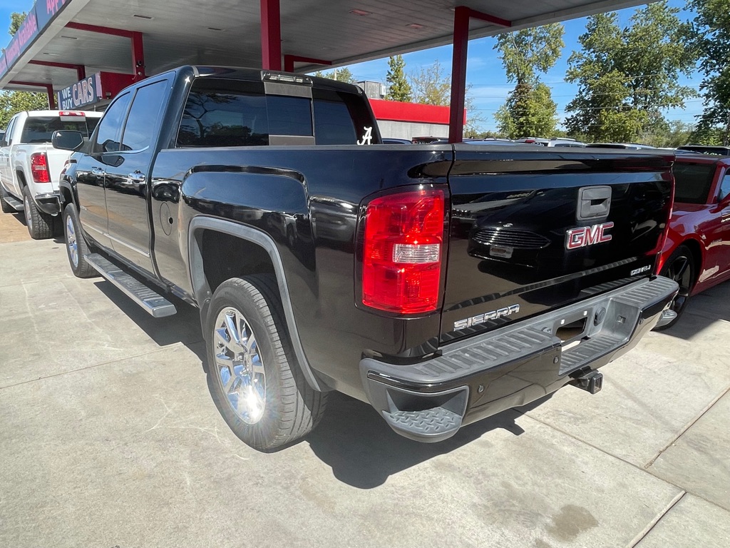 Photo 5 of this GMC SIERRA