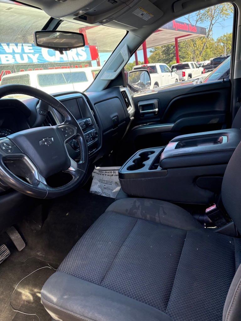 Photo 6 of this CHEVROLET SILVERADO 1500