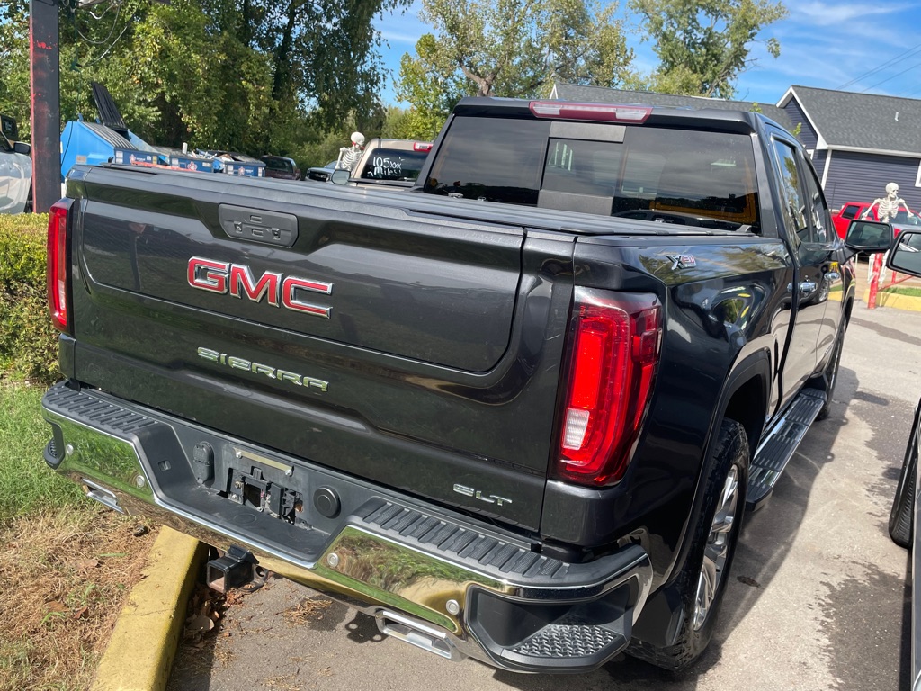 Photo 6 of this GMC SIERRA