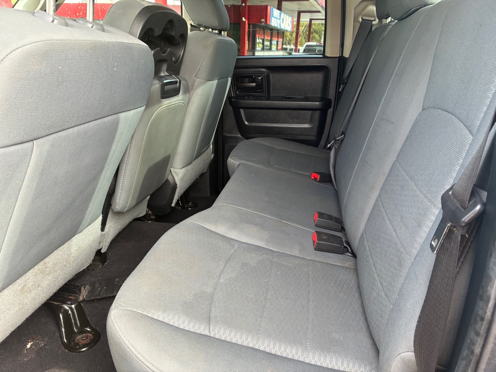 Photo 11 of this RAM 1500