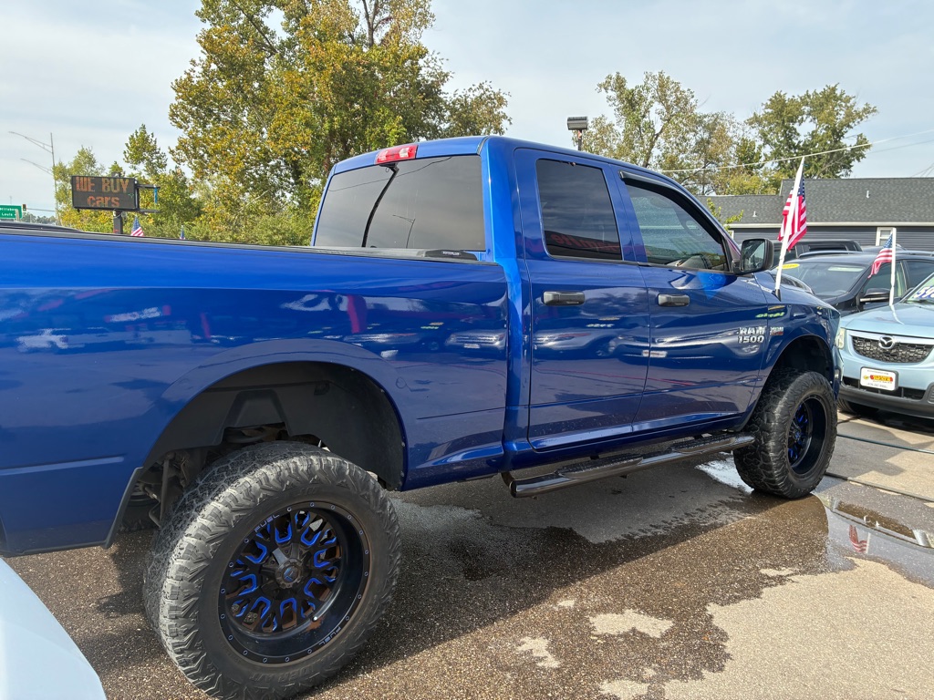 Photo 7 of this RAM 1500