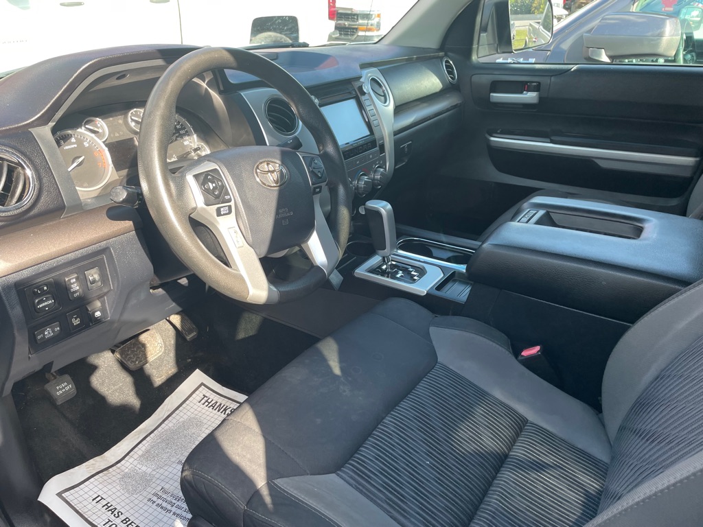 Photo 7 of this TOYOTA TUNDRA