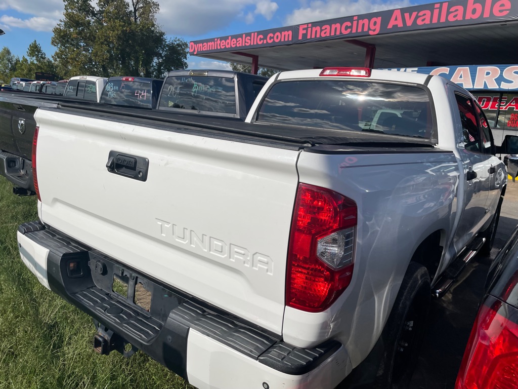 Photo 4 of this TOYOTA TUNDRA