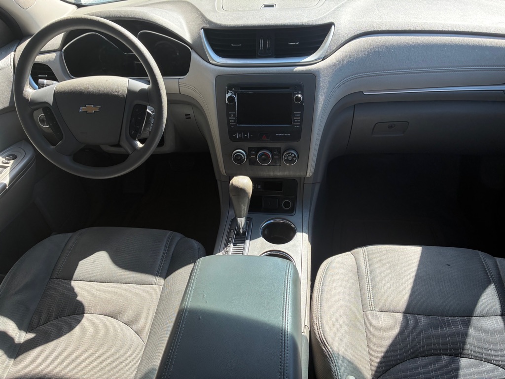 Photo 8 of this CHEVROLET TRAVERSE