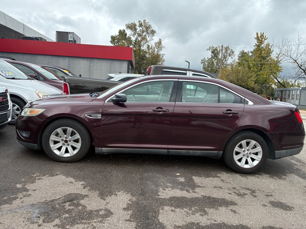 2011 FORD TAURUS