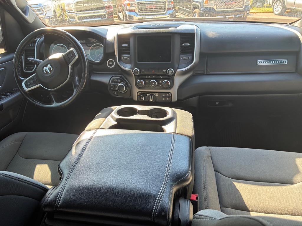 Photo 8 of this RAM 1500