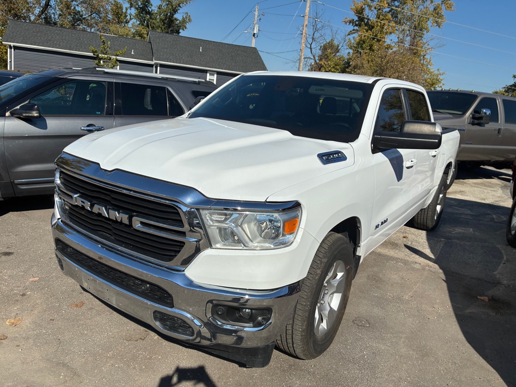 Photo 3 of this RAM 1500