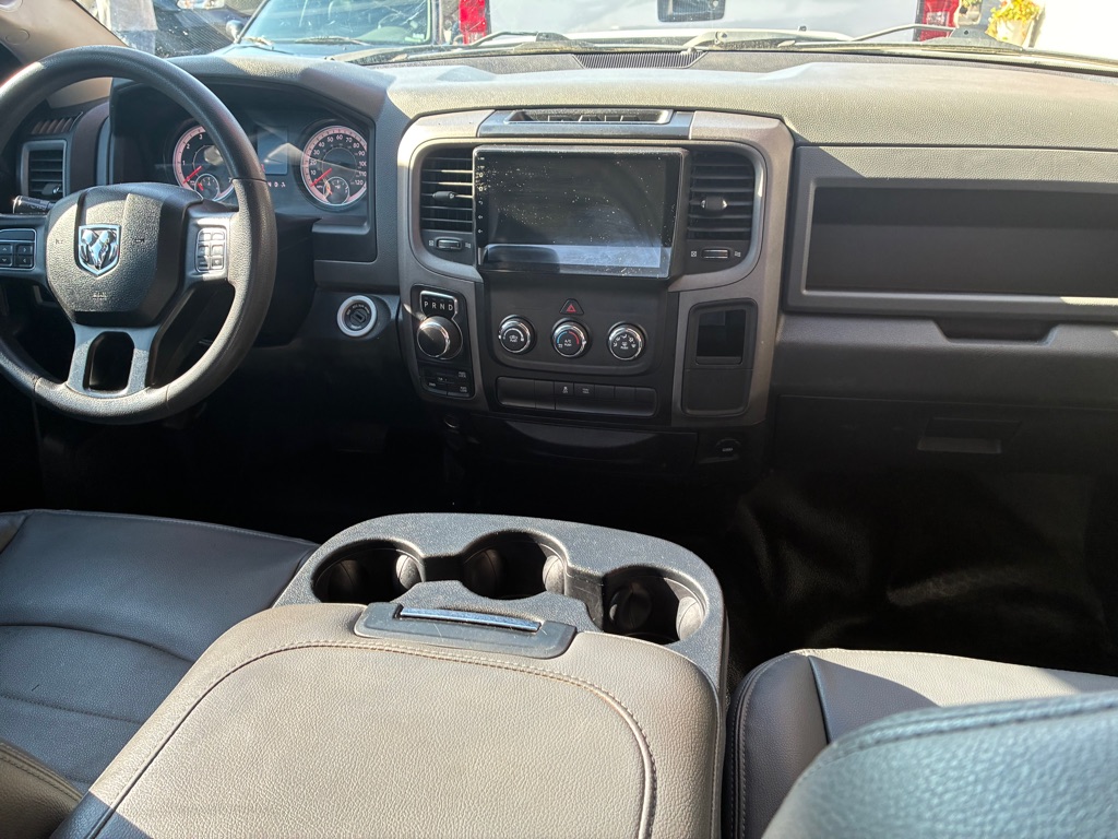 Photo 5 of this RAM 1500