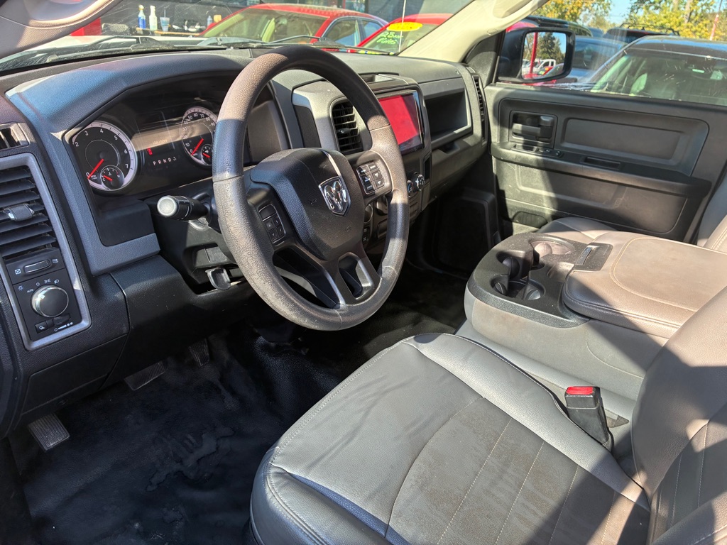 Photo 4 of this RAM 1500