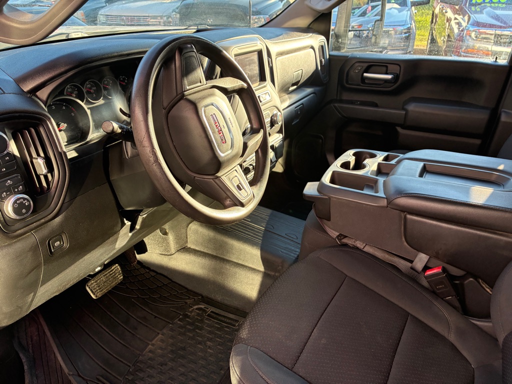 Photo 7 of this GMC SIERRA
