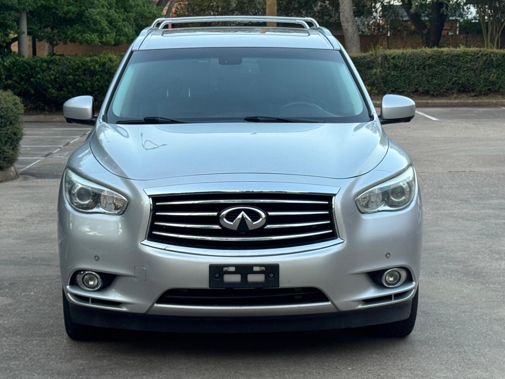 Photo 10 of this INFINITI QX60