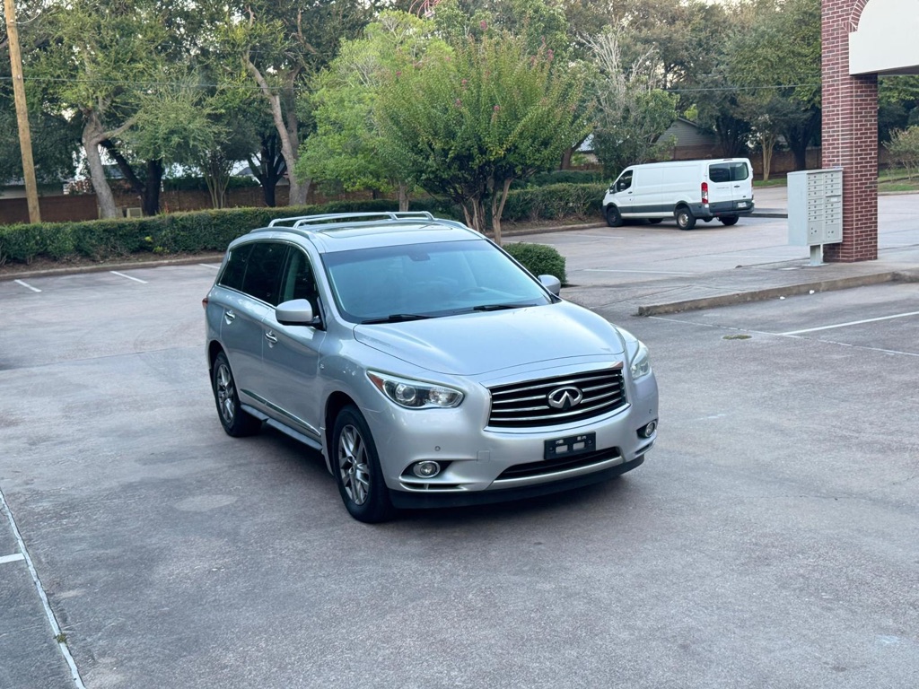 Photo 3 of this INFINITI QX60