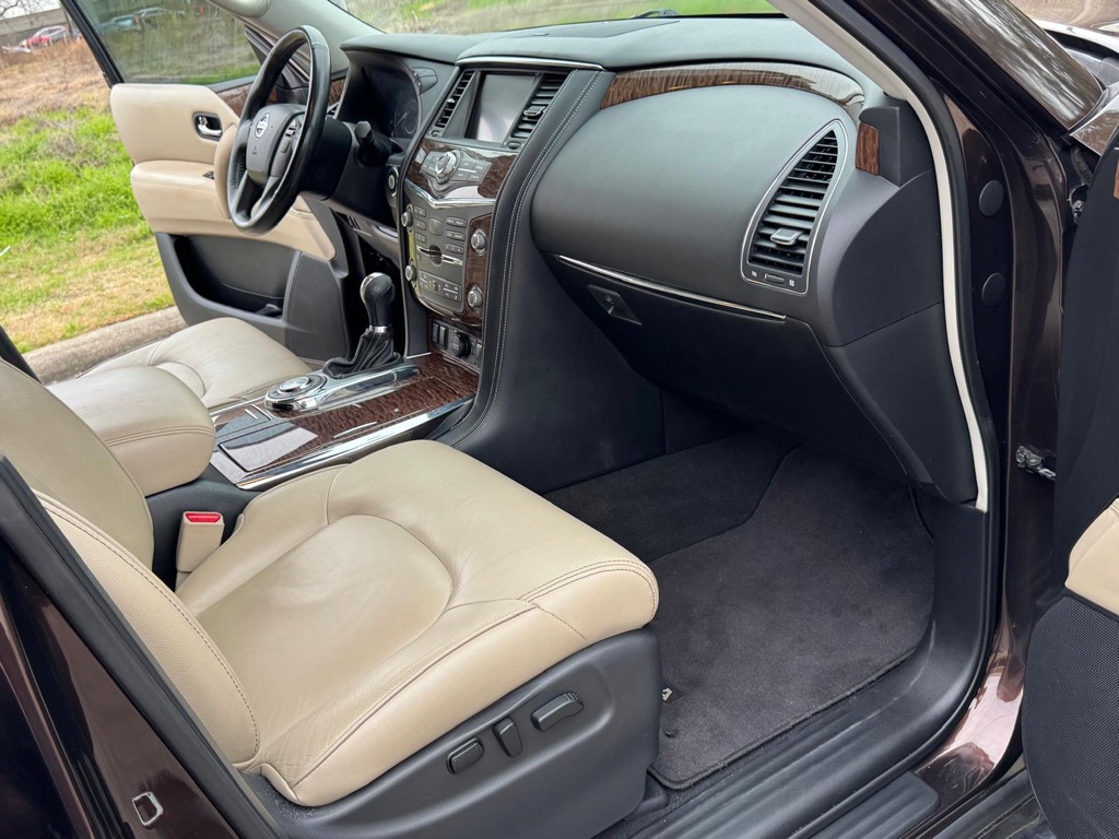 Photo 12 of this NISSAN ARMADA
