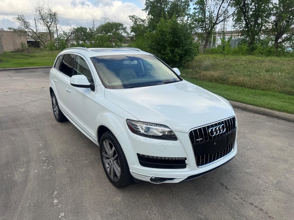 Photo 3 of this AUDI Q7