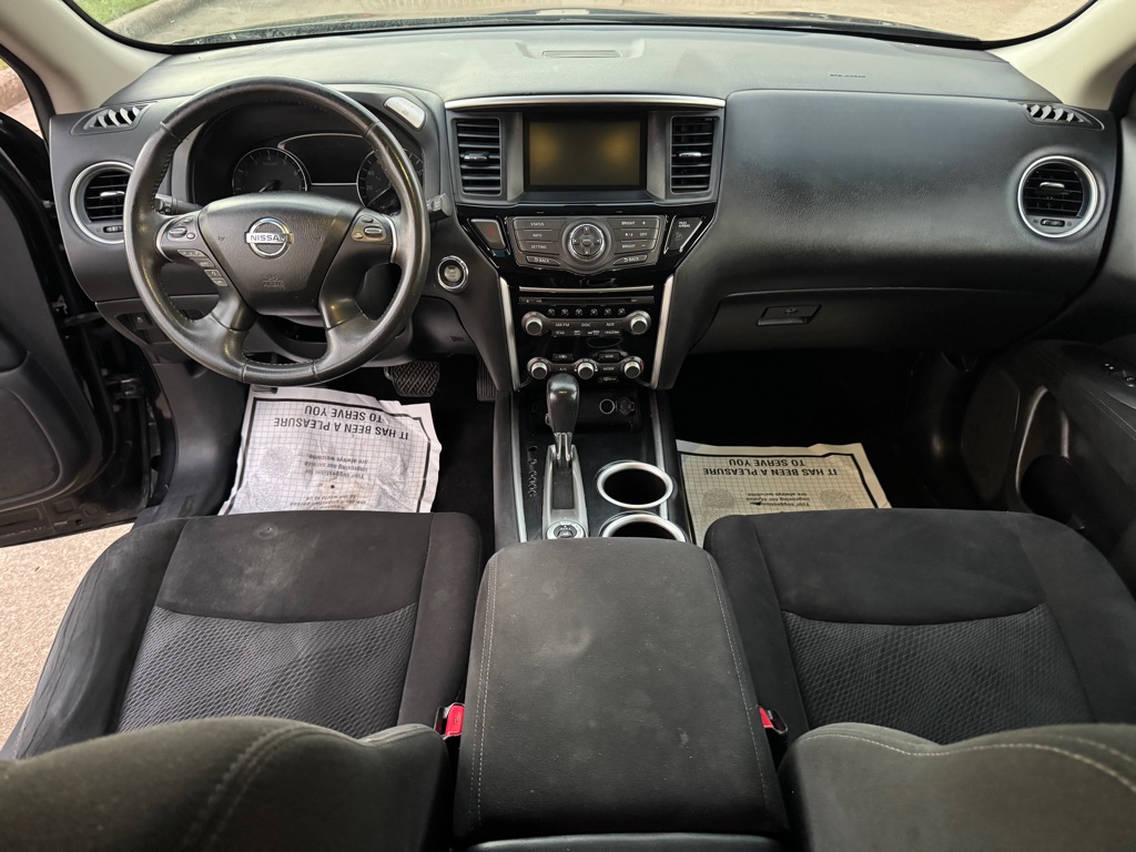 Photo 14 of this NISSAN PATHFINDER