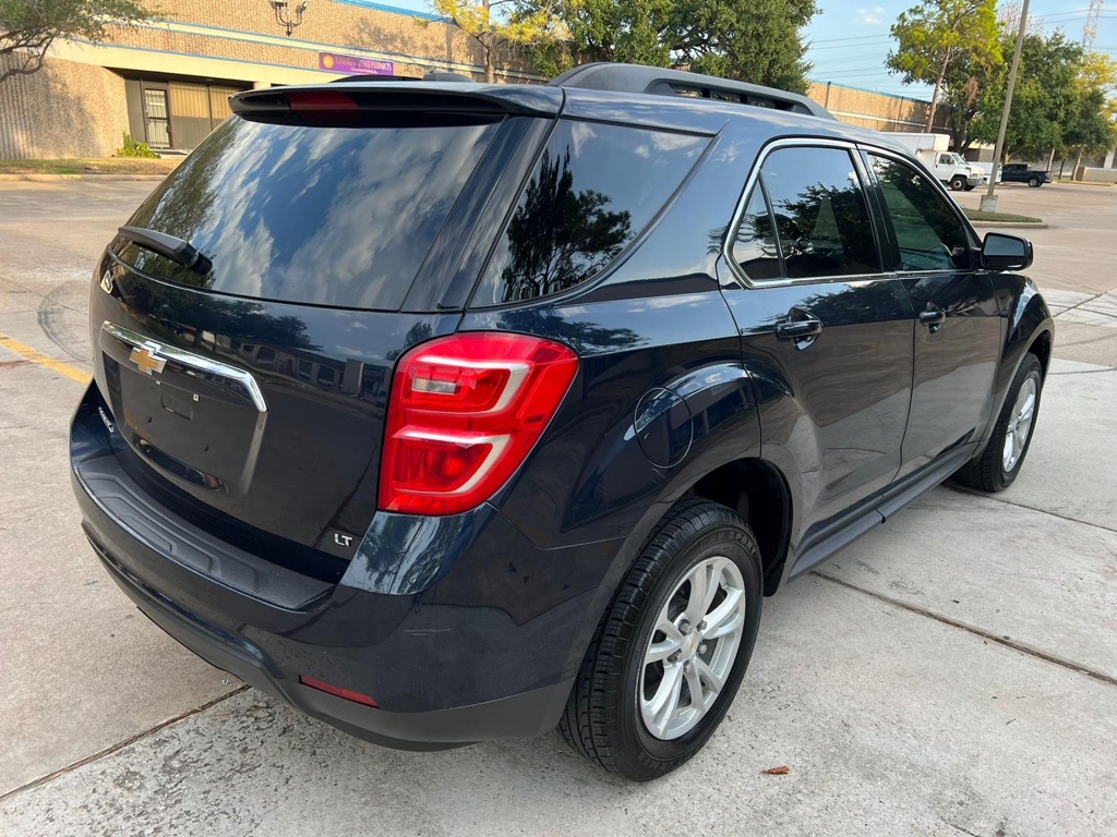 Photo 7 of this CHEVROLET EQUINOX
