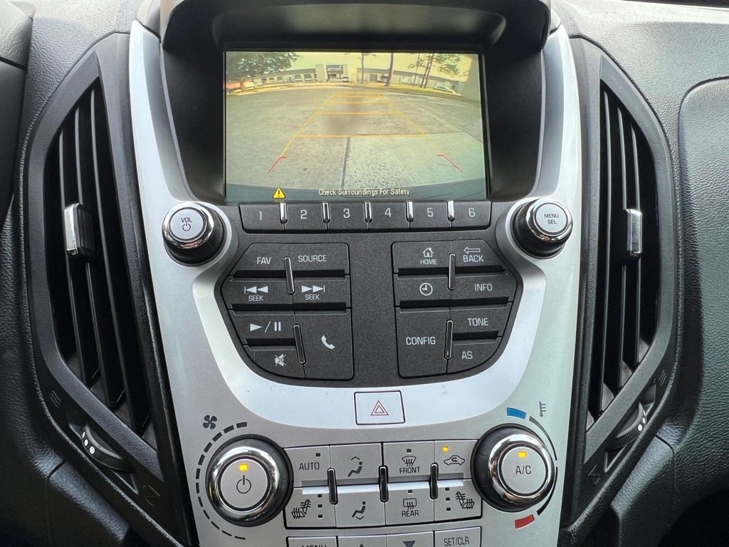 Photo 18 of this CHEVROLET EQUINOX