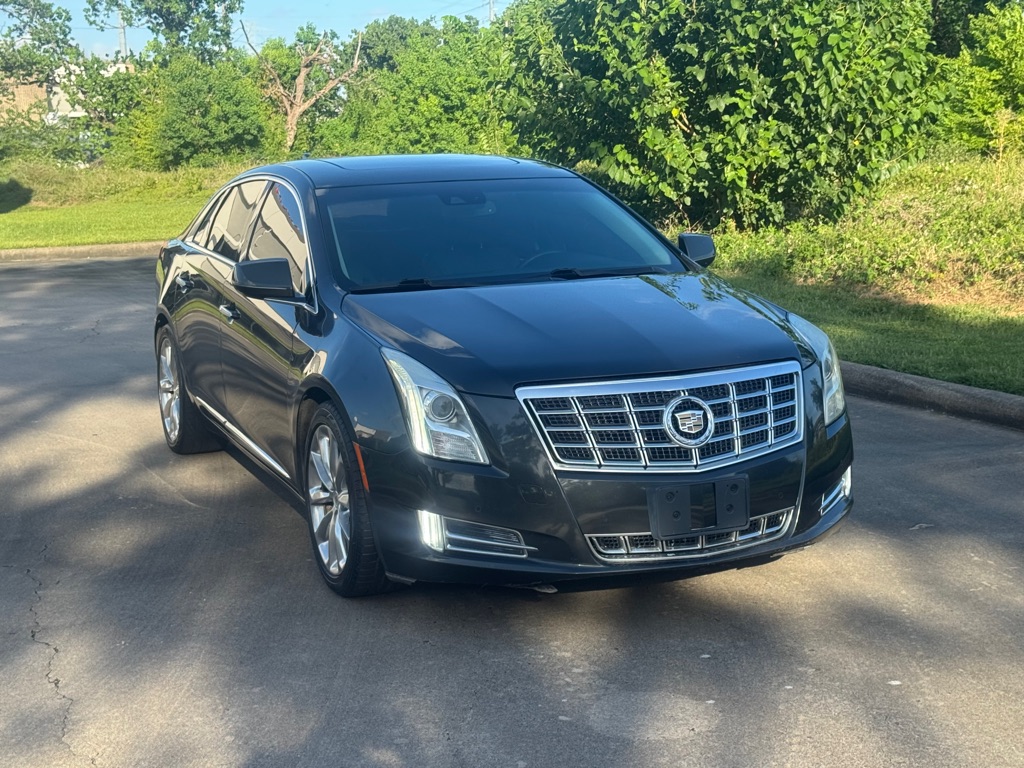  2013 Cadillac XTS Luxury AWD   