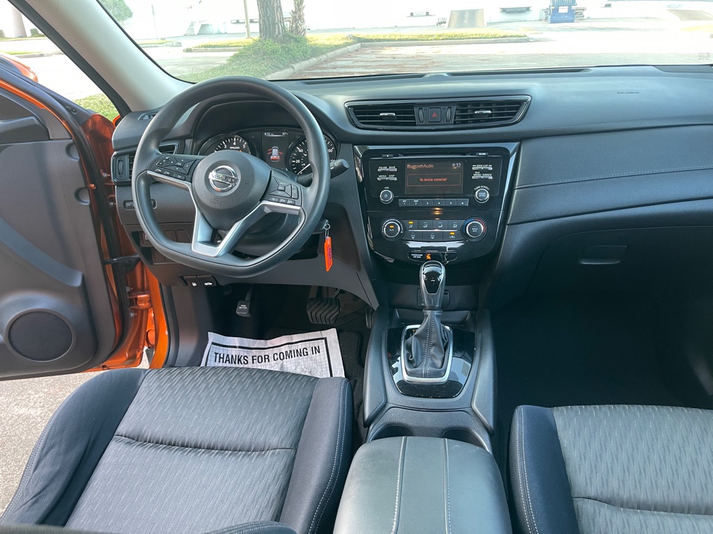 Photo 14 of this NISSAN ROGUE