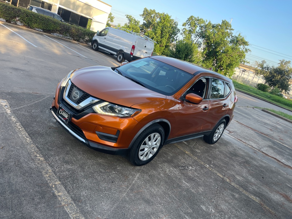 2017 NISSAN ROGUE