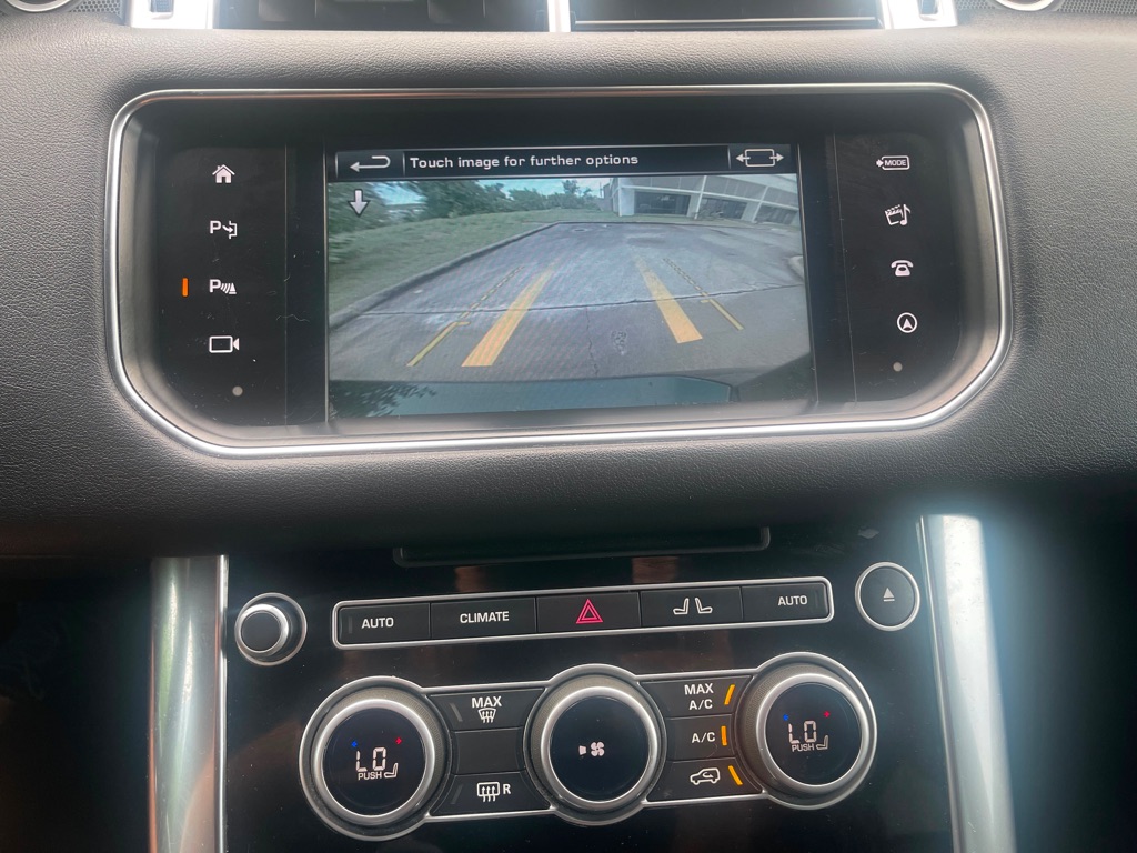 Photo 19 of this LAND ROVER RANGE ROVER SPO
