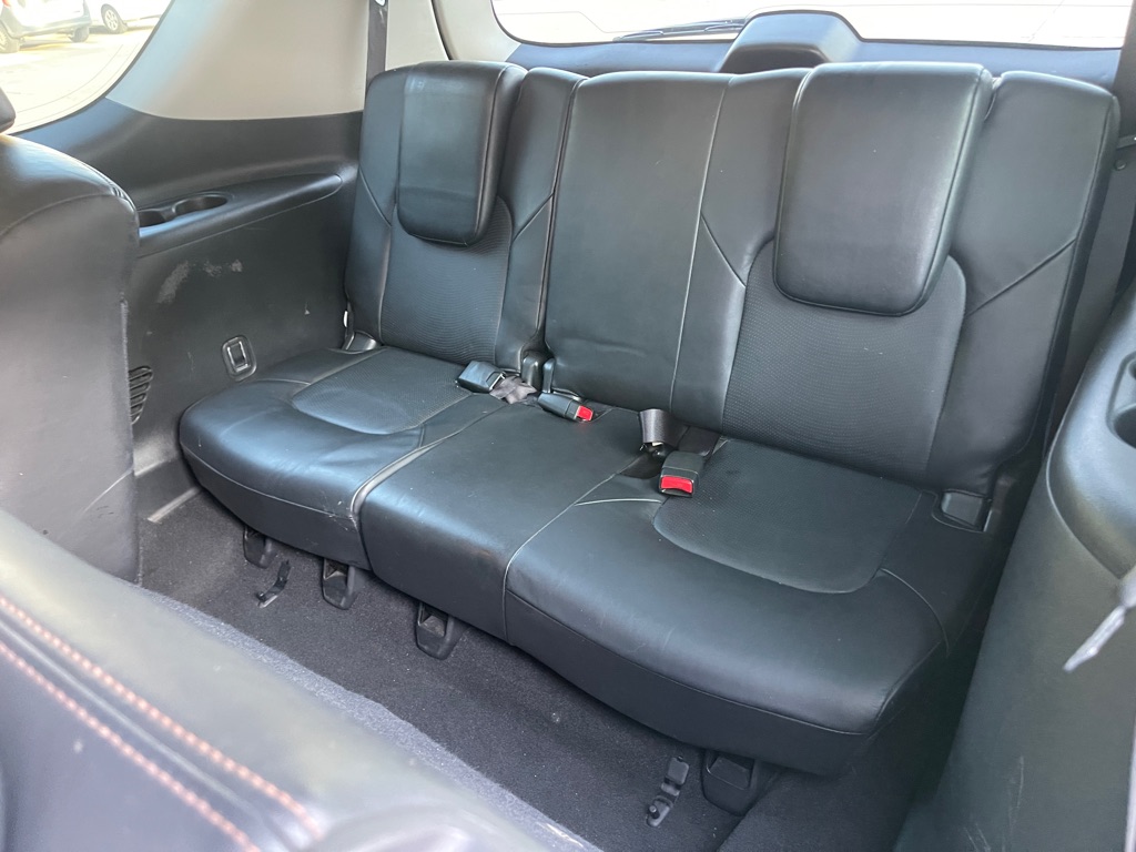 Photo 18 of this NISSAN ARMADA SL