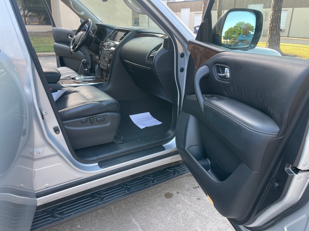 Photo 13 of this NISSAN ARMADA SL