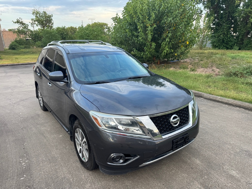 Photo 10 of this NISSAN PATHFINDER