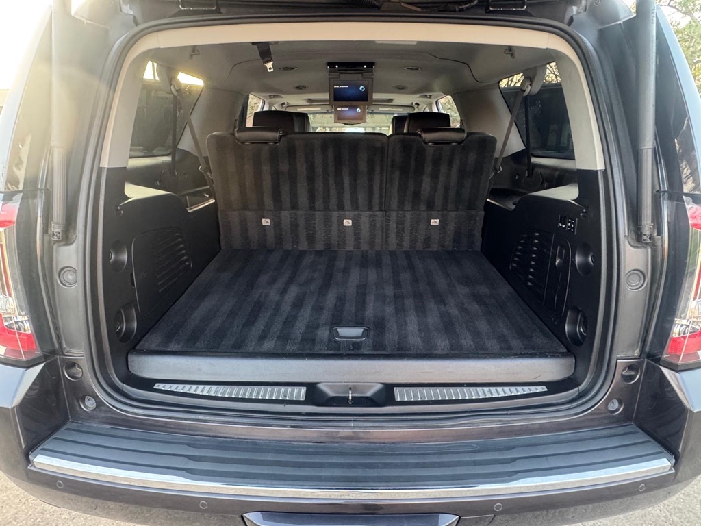 Photo 21 of this GMC YUKON XL