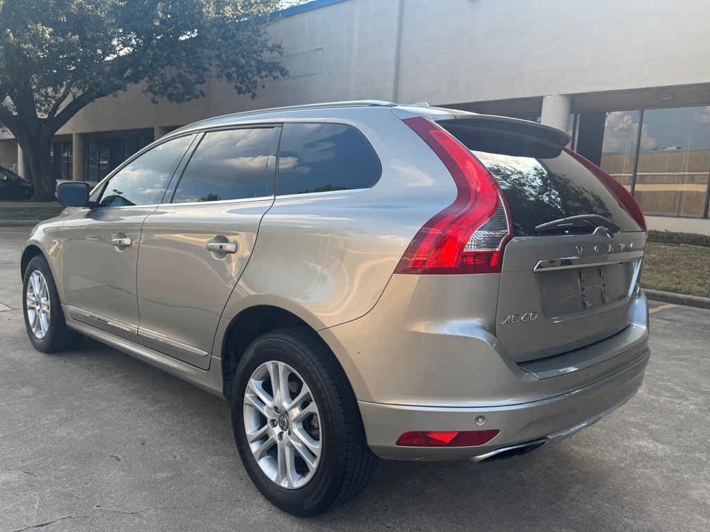 Photo 4 of this VOLVO XC60