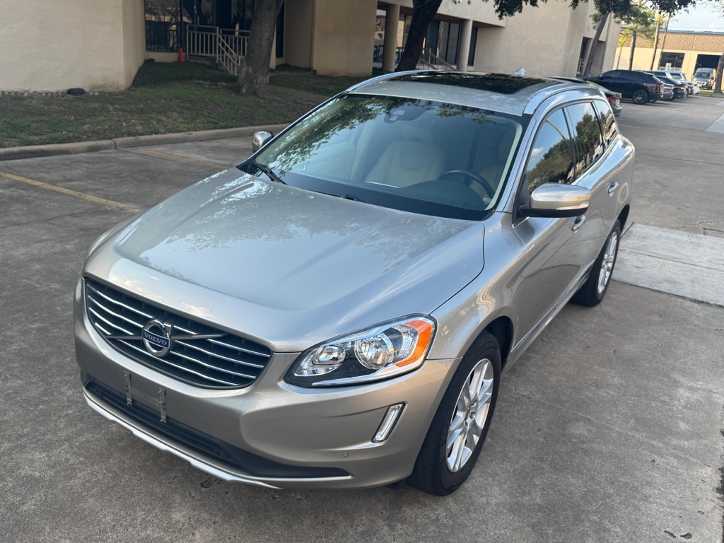 Photo 2 of this VOLVO XC60