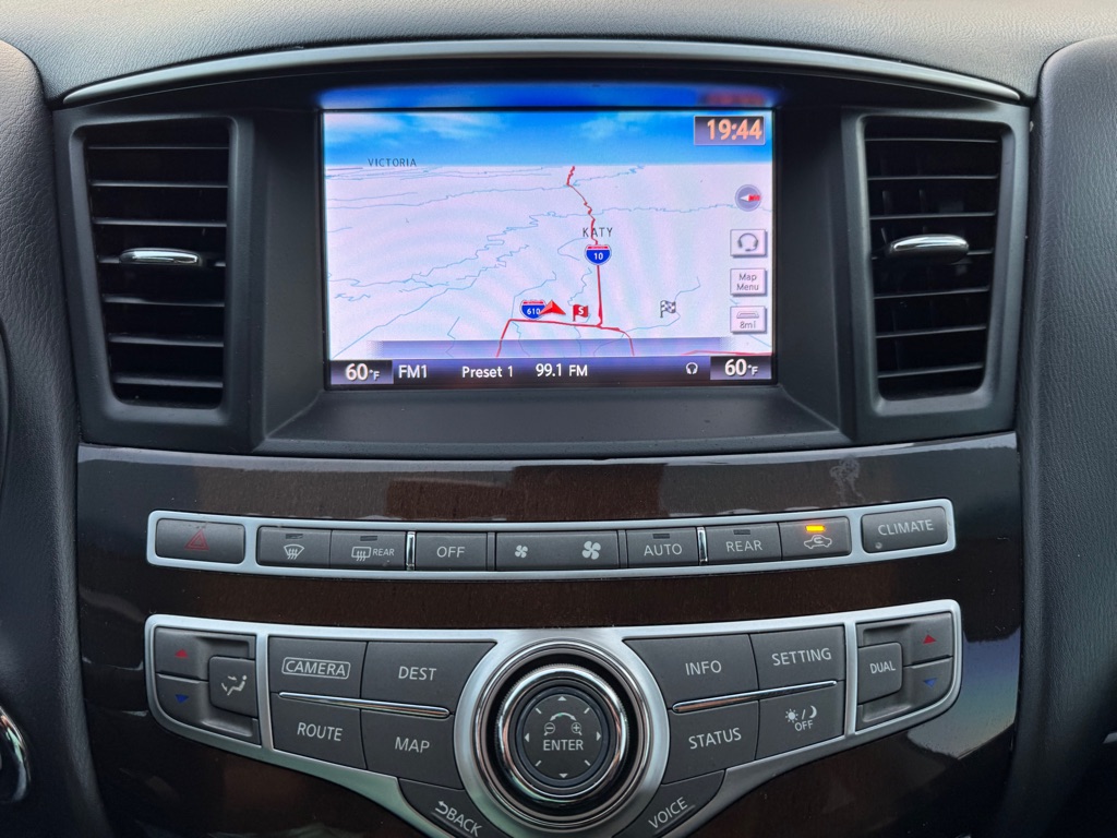 Photo 16 of this INFINITI QX60