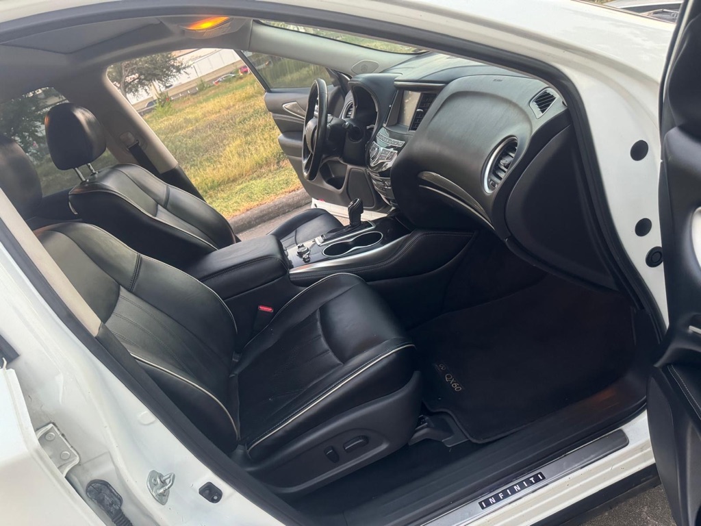 Photo 12 of this INFINITI QX60