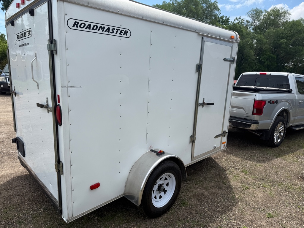 Photo 2 of this ROADMASTER 12X6ENCLOSED