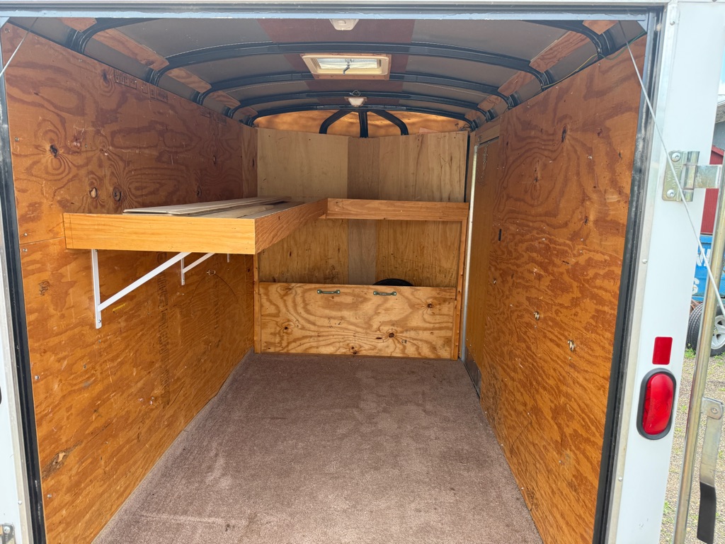 Photo 6 of this ROADMASTER 12X6ENCLOSED