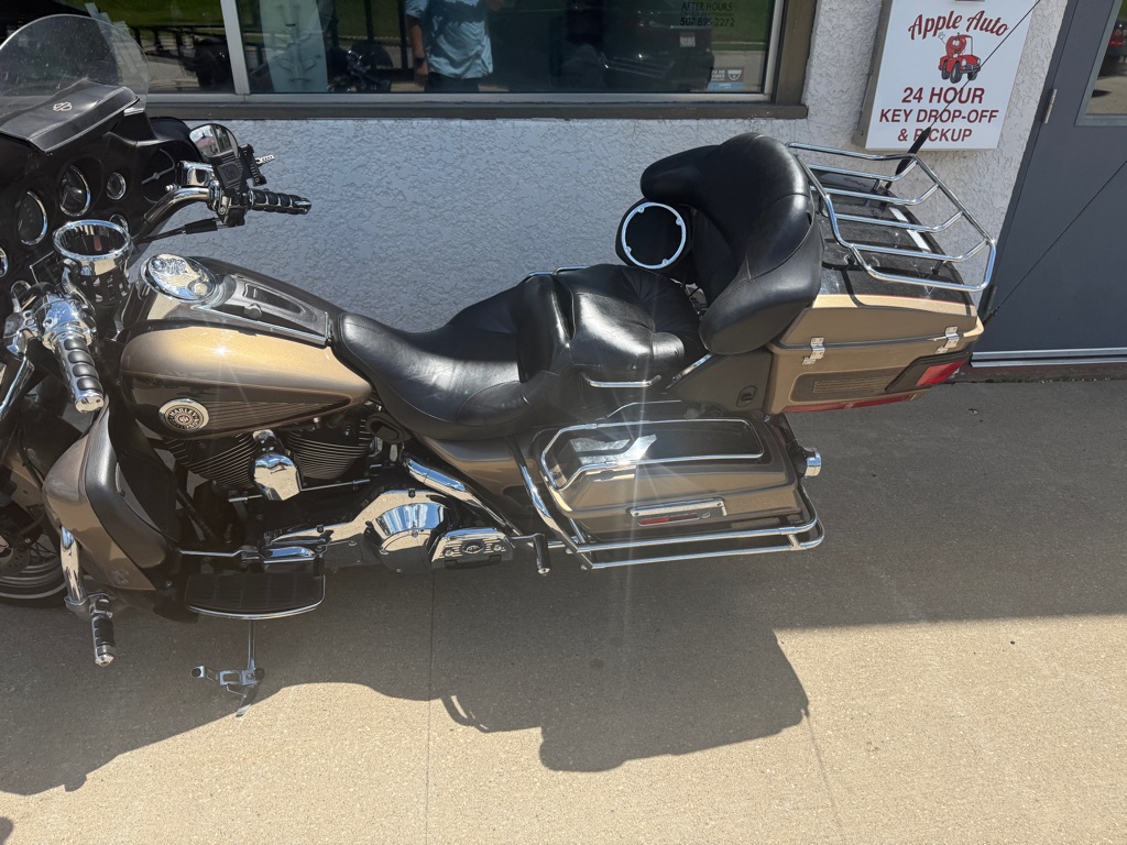 Photo 5 of this HARLEY-DAVIDSON ELECTRAGLIDE