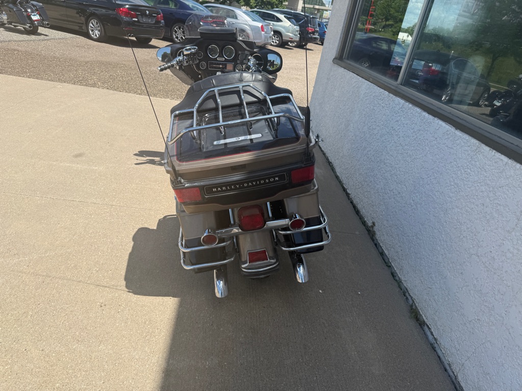 Photo 4 of this HARLEY-DAVIDSON ELECTRAGLIDE