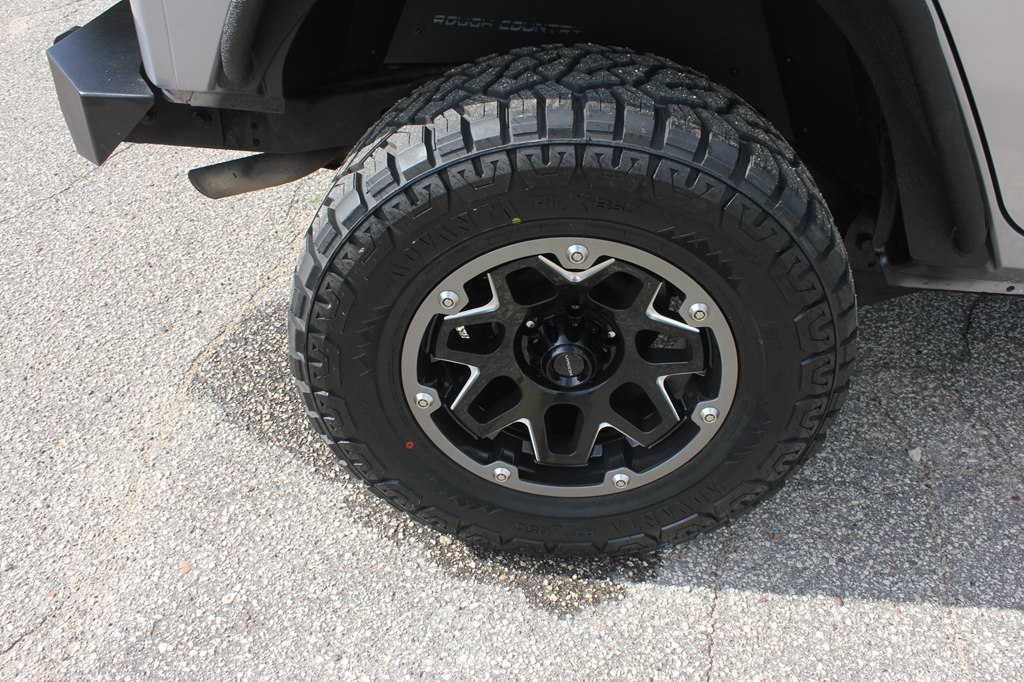 Photo 52 of this JEEP WRANGLER UNLIMI
