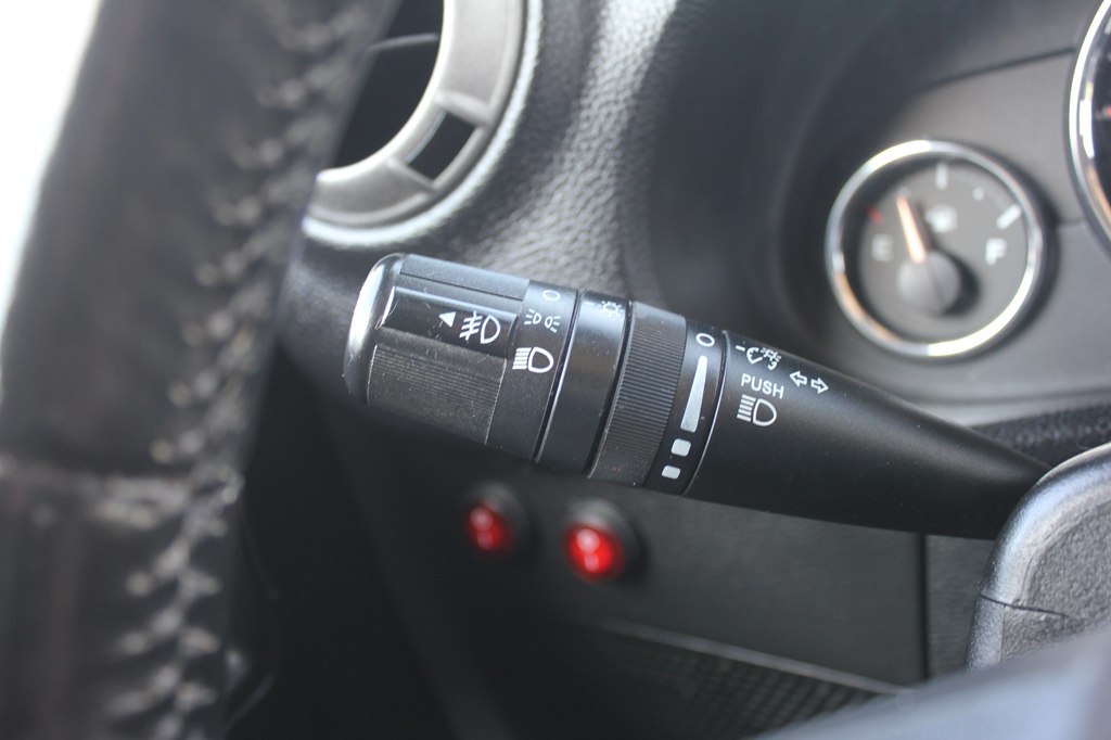 Photo 14 of this JEEP WRANGLER UNLIMI