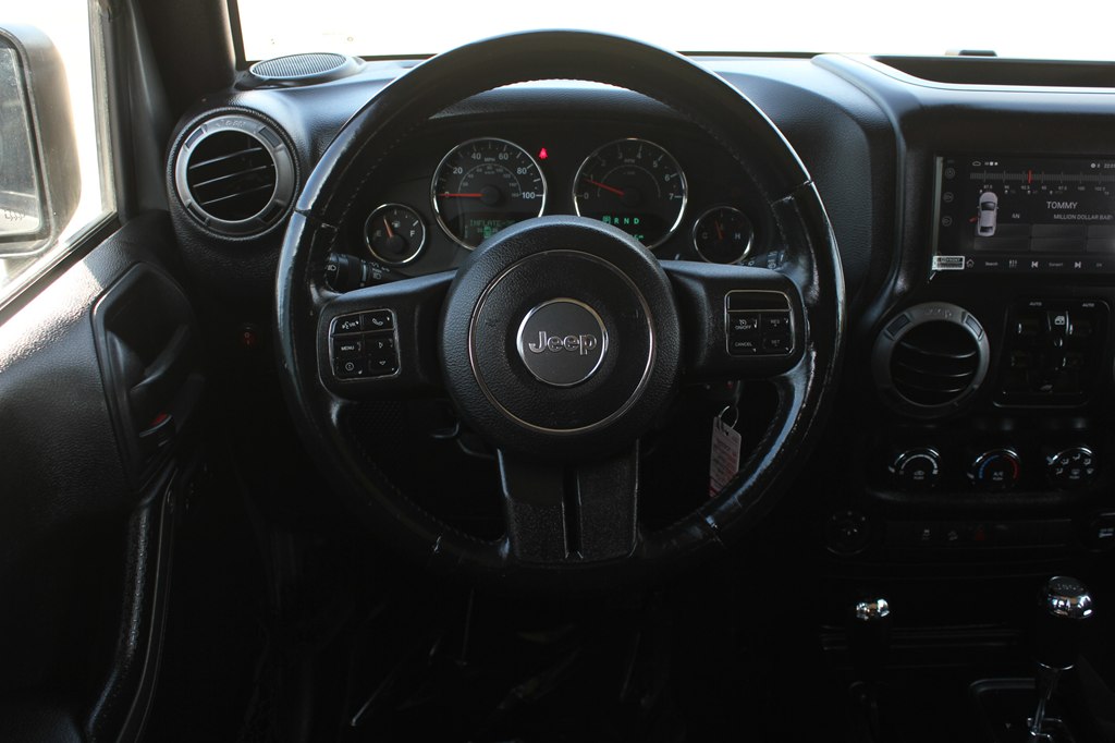 Photo 10 of this JEEP WRANGLER UNLIMI