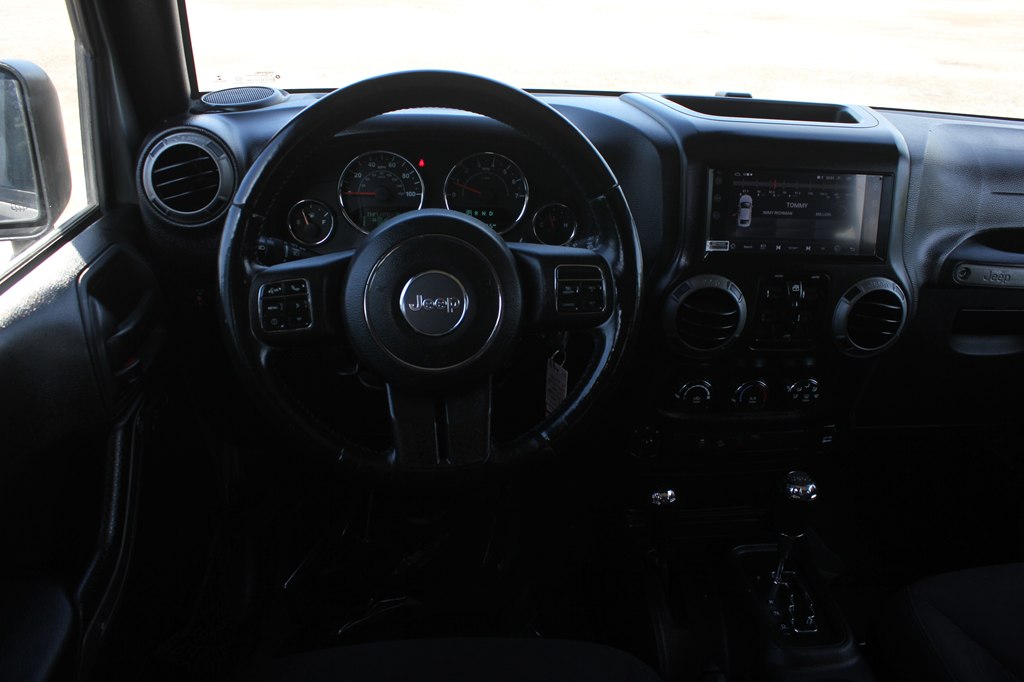Photo 9 of this JEEP WRANGLER UNLIMI