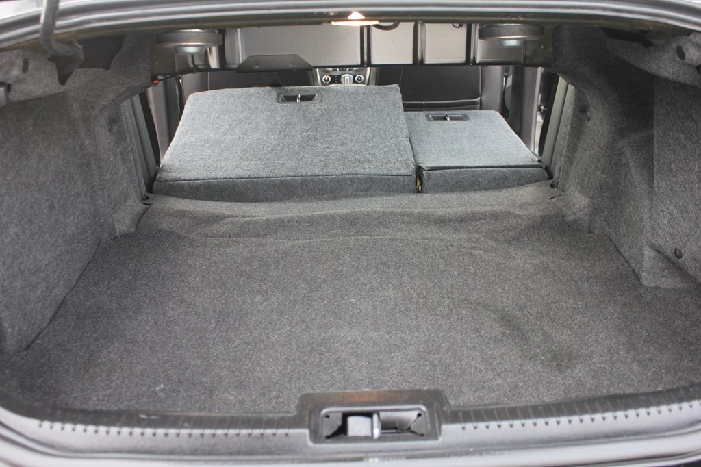 Photo 40 of this FORD FUSION