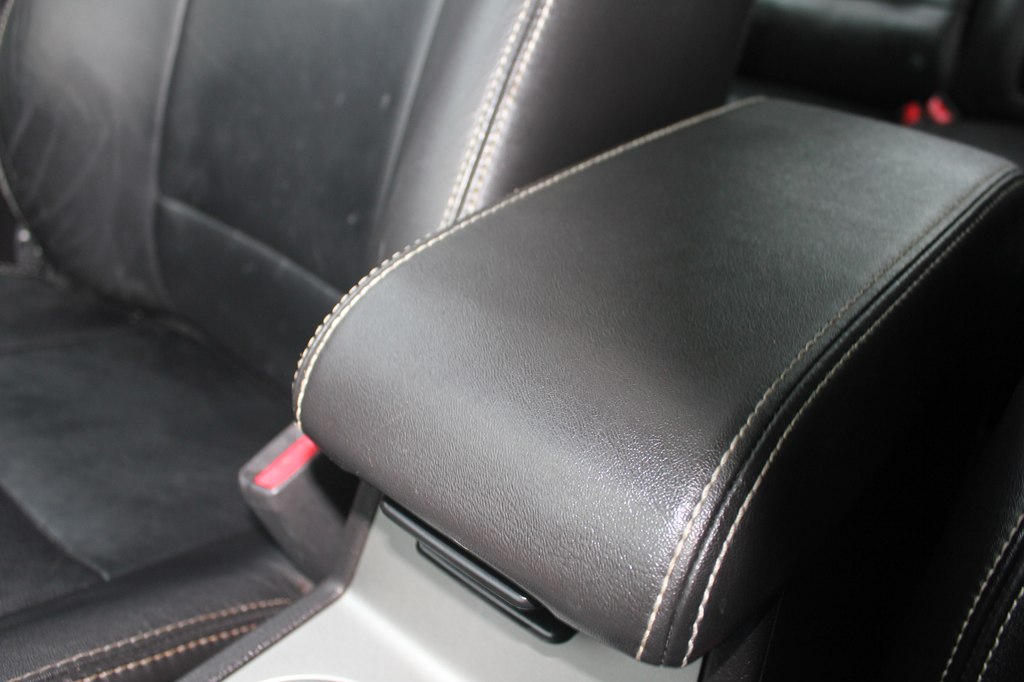 Photo 22 of this FORD FUSION