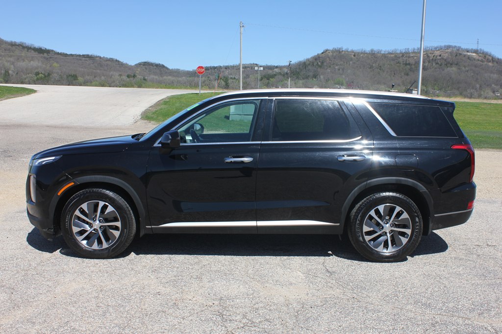 Photo 8 of this HYUNDAI PALISADE