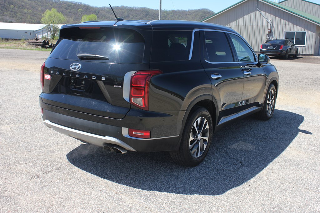 Photo 5 of this HYUNDAI PALISADE
